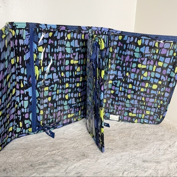 Vera Bradley Fabric tri-flap Blue and Purple Travel Organizer - Picture 7 of 10
